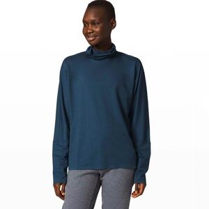 Lululemon Women’s lululemon lab wool Moraine turtleneck in black iris blue Sz M